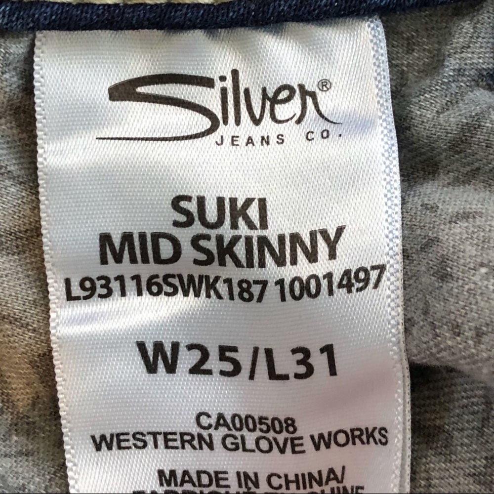 Silver Acid Washed Suki joga mid rise skinny jeans - Picture 5 of 6